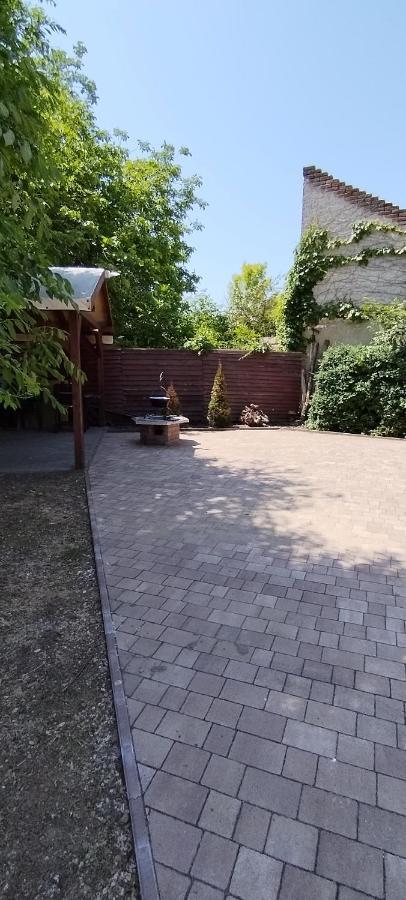 Levendula apartmanház Hajdúszoboszló Extérieur photo