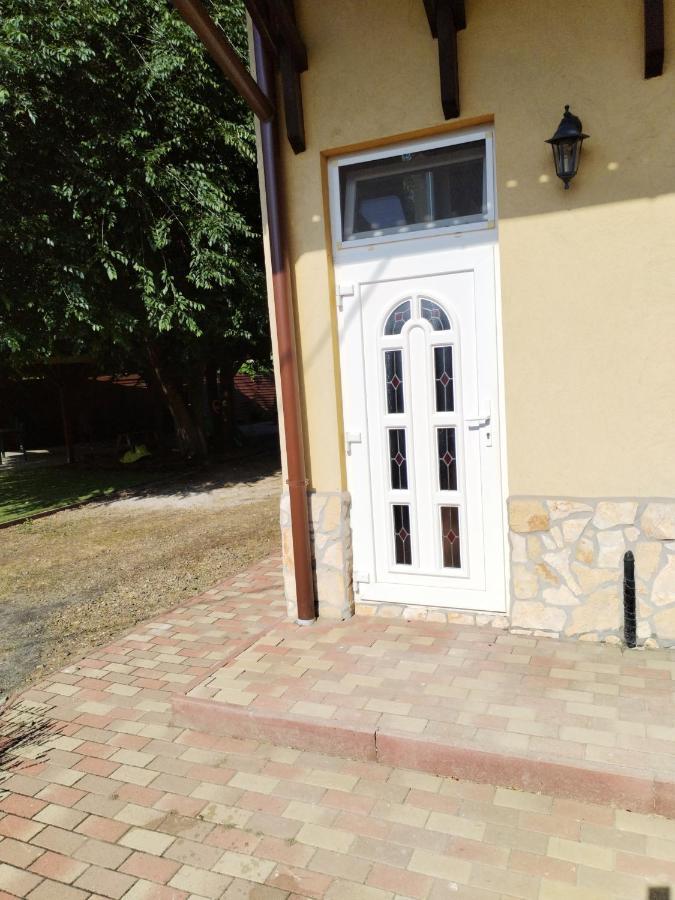 Levendula apartmanház Hajdúszoboszló Extérieur photo