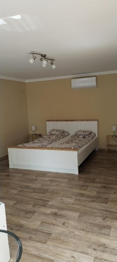 Levendula apartmanház Hajdúszoboszló Extérieur photo