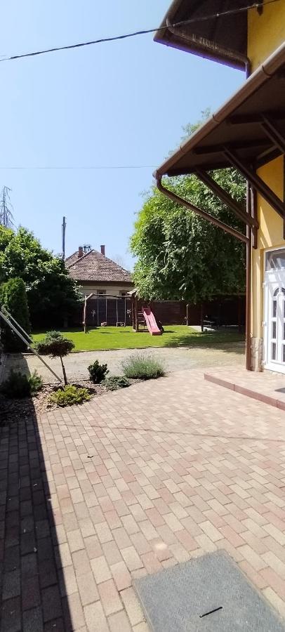 Levendula apartmanház Hajdúszoboszló Extérieur photo